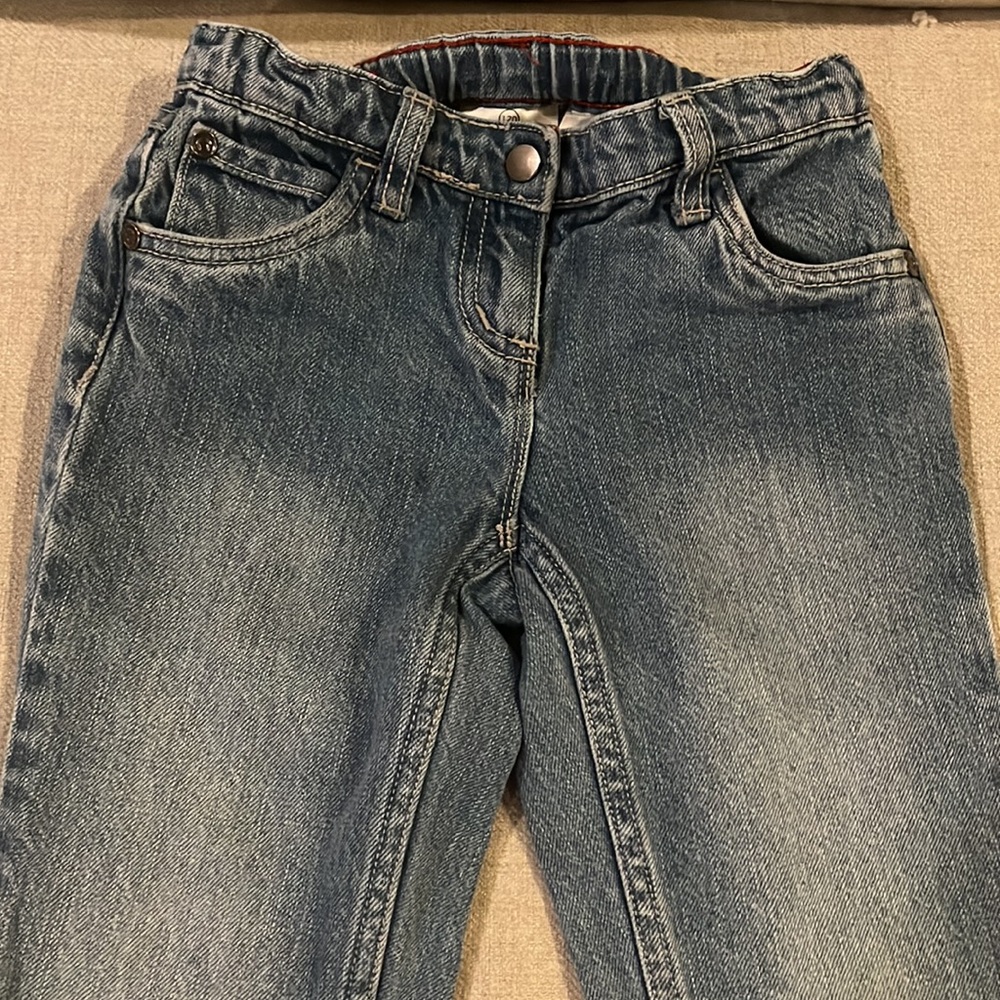 Jeans - Picture 2 of 4